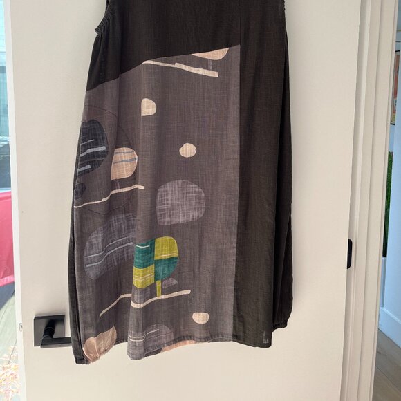 Linen Blend Sleeveless Sheath with Colorful "Mod" Inserts - Picture 3 of 9